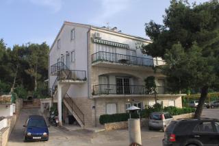 Apartments with a parking space Jelsa, Hvar - 8732 - 0