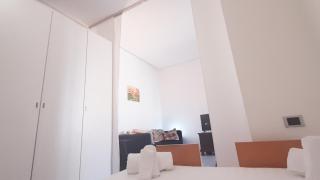 JOIVY Light Isola Studio - Milan - 6