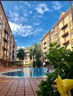 The Berlian Guesthouse - Two beedroom Apartment with Pool View - Port Dickson - 3