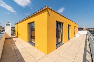 One bedroom penthouse apartment # 82 in the brand new building close to the city center with free parking - Praga - 7