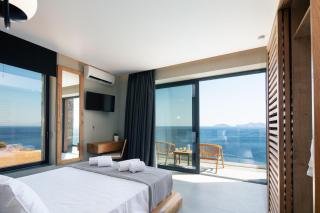 Seafront elegant villas, with infinity pools & devine views! - Agios Pavlos - 2