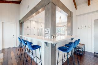 Golden Leaf Charmer - 5