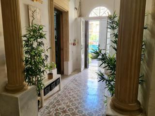 Hostel On - Sliema - 2