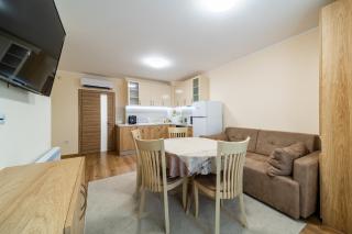 Chataldzha Flowers 2BR Apartment with Free Parking - 6