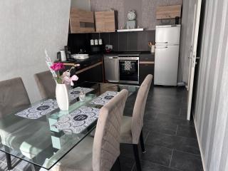 Schöne 3 Zimmer Wohnung - 0