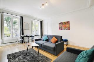 Chic Apartment -3BR-10P- Place de la République - Parijs - 9