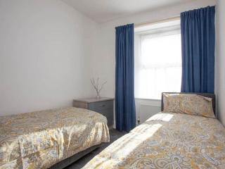 Torquay 3-Bed House Sleeps 6 Pets Ok & Parking - 7