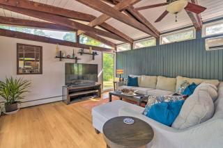 Webster Home with Golf Simulator on 2 Acres! - 7