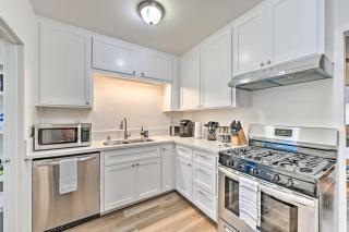Updated Poway Farmhouse Walk to Parks! - 2