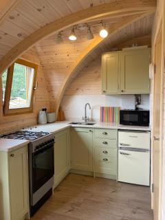 Hedgehog Glamping Pod School House Farm - 3