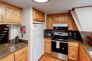 Chapel Grove - Tahoe City - 3