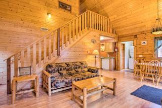 Pet-Friendly Warrens Cabin with Fire Pit! - Warrens - 8