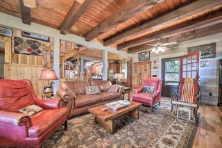 Bryson City Cabin with Hot Tub about 10 Mi to Dtwn! - Lauada - 6