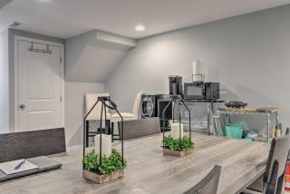 6 Mi to National Mall Modern DC Apartment! - 3