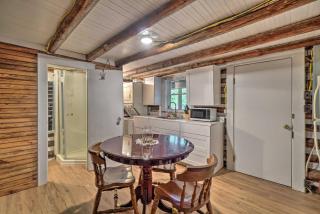 Pet-Friendly Speedwell Cabin, 1 Mi to Water! - 2