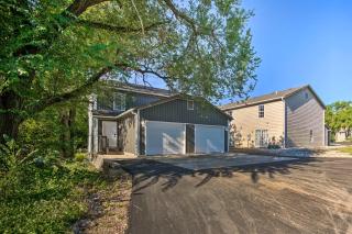 Townhome 1-Min Walk to Lake and Close to SDC! - Kimberling City - 0