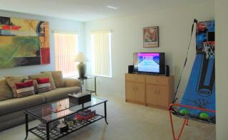 279 square meter luxury waterfront home, private pool 15 minutes from Disney! - Orlando - 1