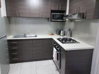 Studio 4 - ground floor Fremantle apartment - 2