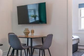 Two Bed - Tower Bridge - London City by Prime London Stays M-2 - Londra - 1