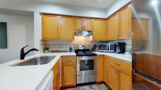 Cozy 1BR, steps from Creekside Gondola by Harmony Whistler Vacations - Whistler - 2