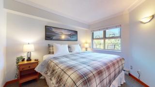 Cozy 1BR, steps from Creekside Gondola by Harmony Whistler Vacations - Whistler - 9