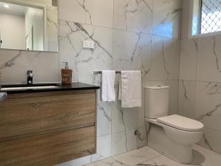 Townsville Home on River Park Drive, Annandale - 4