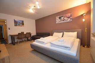 Studio 13 - by Four Seasons Apartments - 8