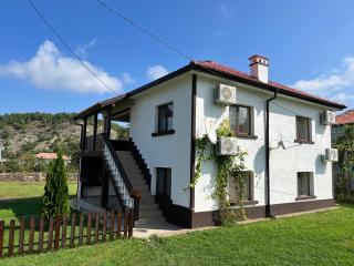 Къща Ралица - 4