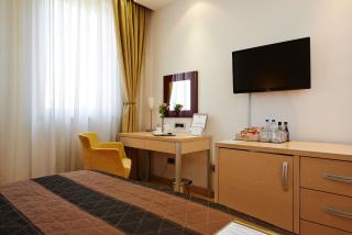 IN Hotel Beograd - Belgrade - 1