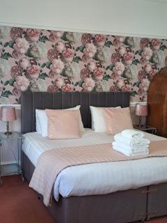 No 6 Quality Guesthouse - Llandudno - 1