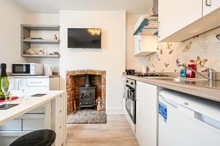 Stylish Modern Two Bedroom Fishermans Cottage Central Brighton - Brighton & Hove - 8