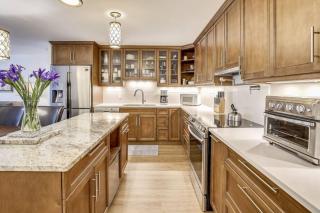 Premier 2 Bedroom Downtown Aspen Condo Just 100 Yards From The Gondola, High End Shopping, Dining And Entertainment - 3