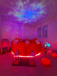 Jacuzzi Appartement love room - Freneuse - 6
