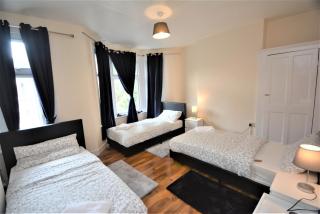 Cheerful 3 Bedroom Home in Greater London - Londra - 8