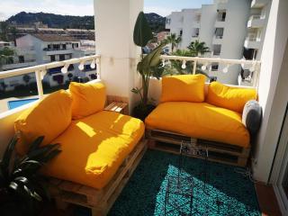 Casa en urb. con la piscina más GRANDE de Jávea. - Jávea - 4