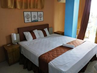Hypertek Guesthouse - Grand Baie - 0