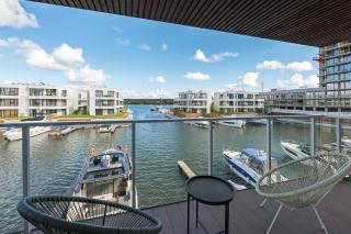 Sol Marina - Pool, SPA, Wellness, Riverview & Parking by Downtown Apartments - Wiślinka - 3