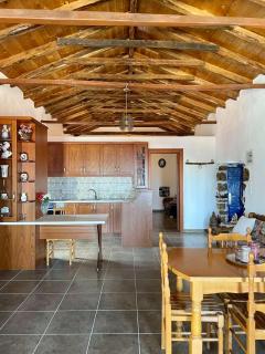 Politeika traditional house - 4