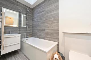 The Mews - Stylish & Central Brighton Townhouse, up to 5 guests - 5