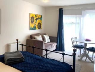 Yew Tree View - 6