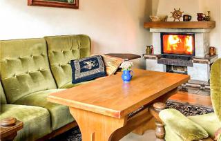 2 Bedroom Awesome Home In Ostrzyce - Ostrzyce - 7
