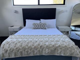 Luxury on Bayview Wifi Linen included - Inverloch - 2