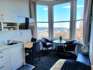 Work Stay at 123 - Dunedin - 2