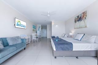 Central Ocean View Studio 27a - Airlie Beach - 5