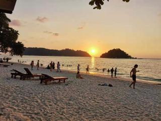 Walking Distance To The Beach, Pangkor - Pangkor - 5