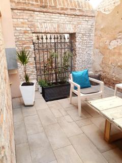 Venice Apartment with Private Courtyard - Venice - 2