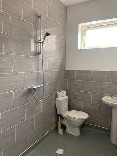 8 Bedroom contractor House Free Parking - Worksop - 3