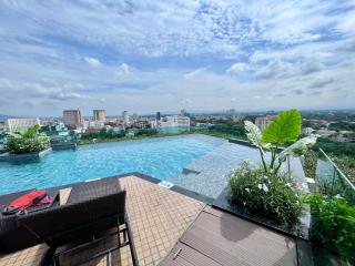 Luxury 2-Bedroom Condo with Pool - Chiang Mai - 2