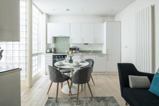 Fitzrovia - Charlotte Street by Viridian Apartments - London - 8