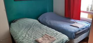 NICOLE, not for parties, not a hotel, room with shared bathroom, no kitchen - Amsterdam - 2